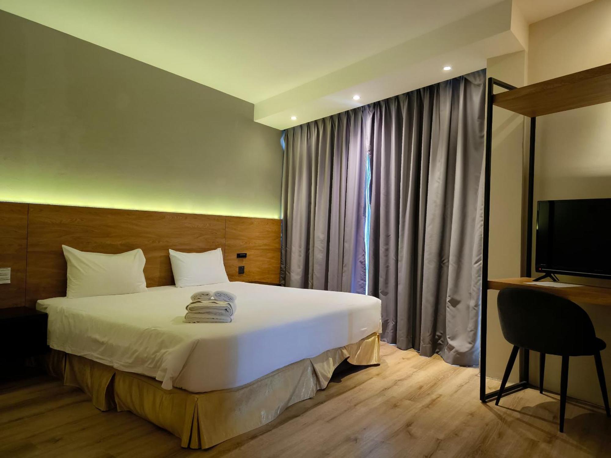 Hotel Roxy Padungan 3*